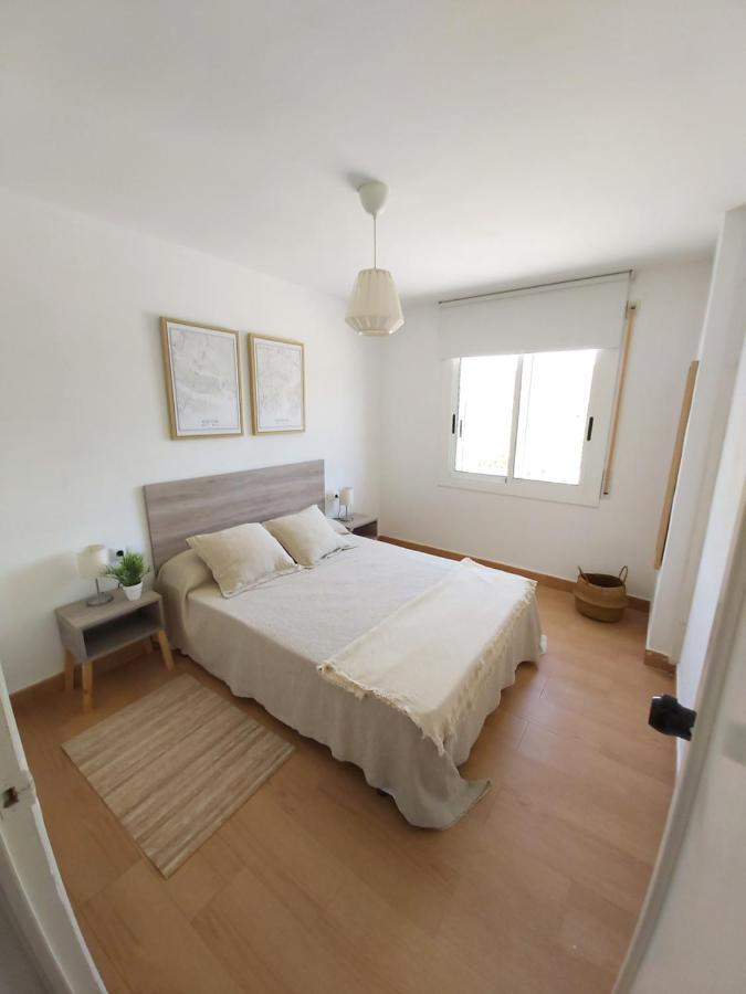 A 300 Mts De La Playa, 25 Minutos De Port Aventura Y 50 De Barcelona *